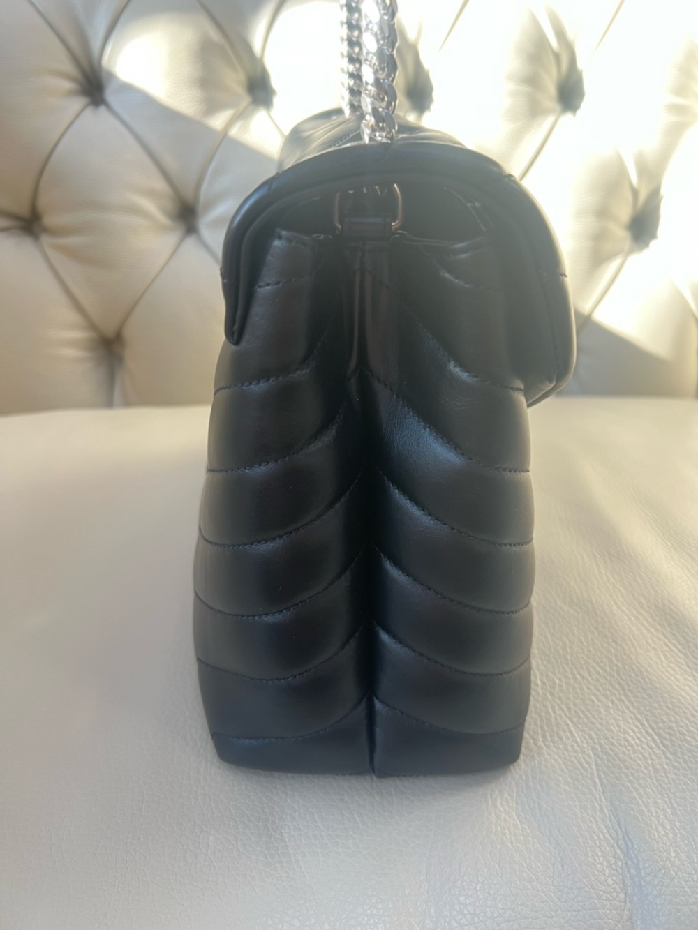 New Saint Laurent Black Leather Shoulder Bag LouLou - Picture 4 of 15